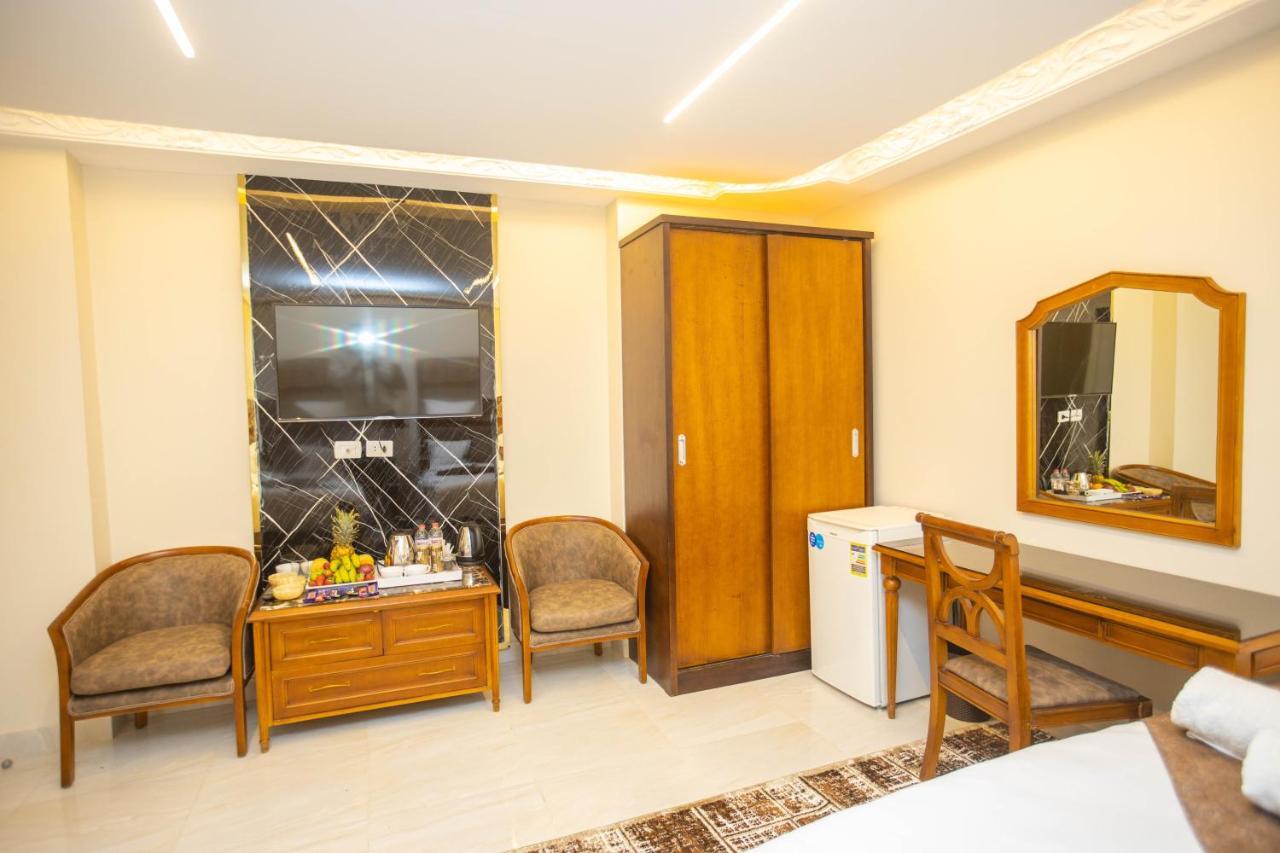 The Muse Pyramids Hotel Кайро Екстериор снимка