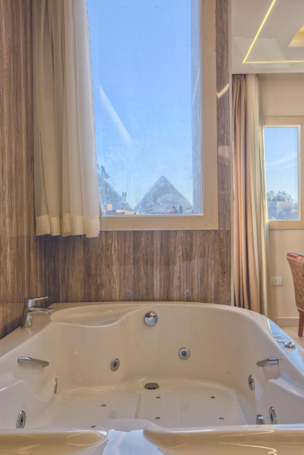 The Muse Pyramids Hotel Кайро Екстериор снимка