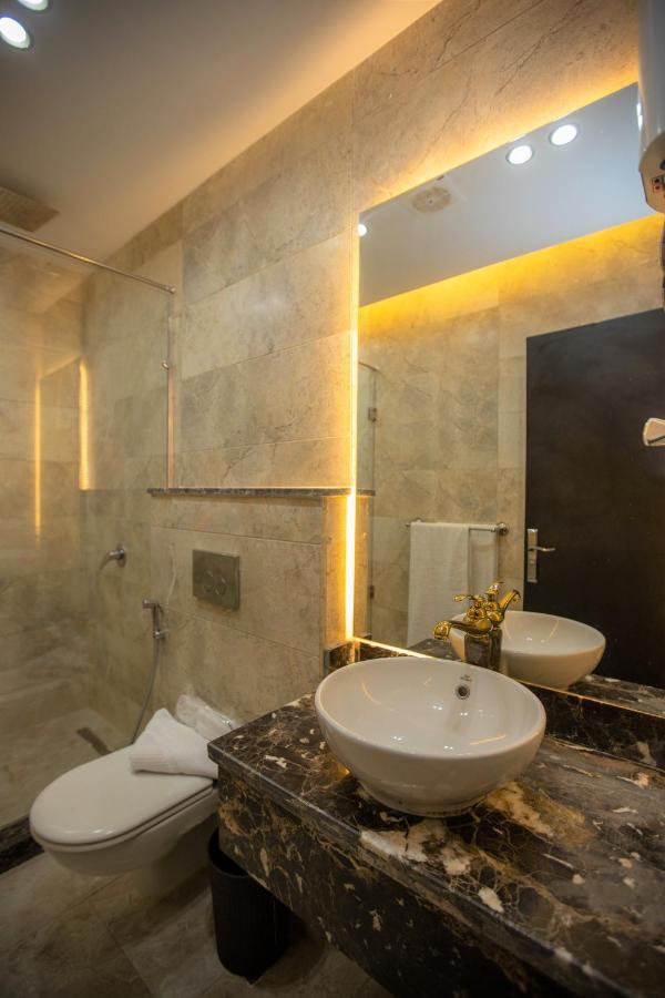 The Muse Pyramids Hotel Кайро Екстериор снимка