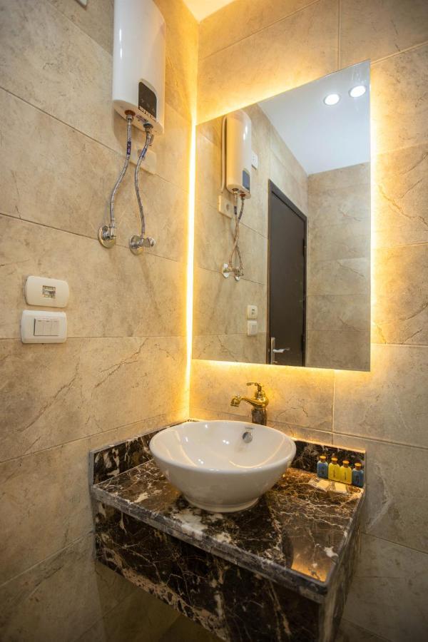 The Muse Pyramids Hotel Кайро Екстериор снимка