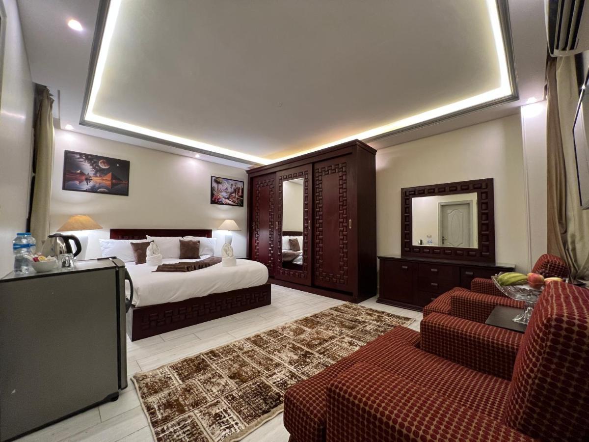 The Muse Pyramids Hotel Кайро Екстериор снимка